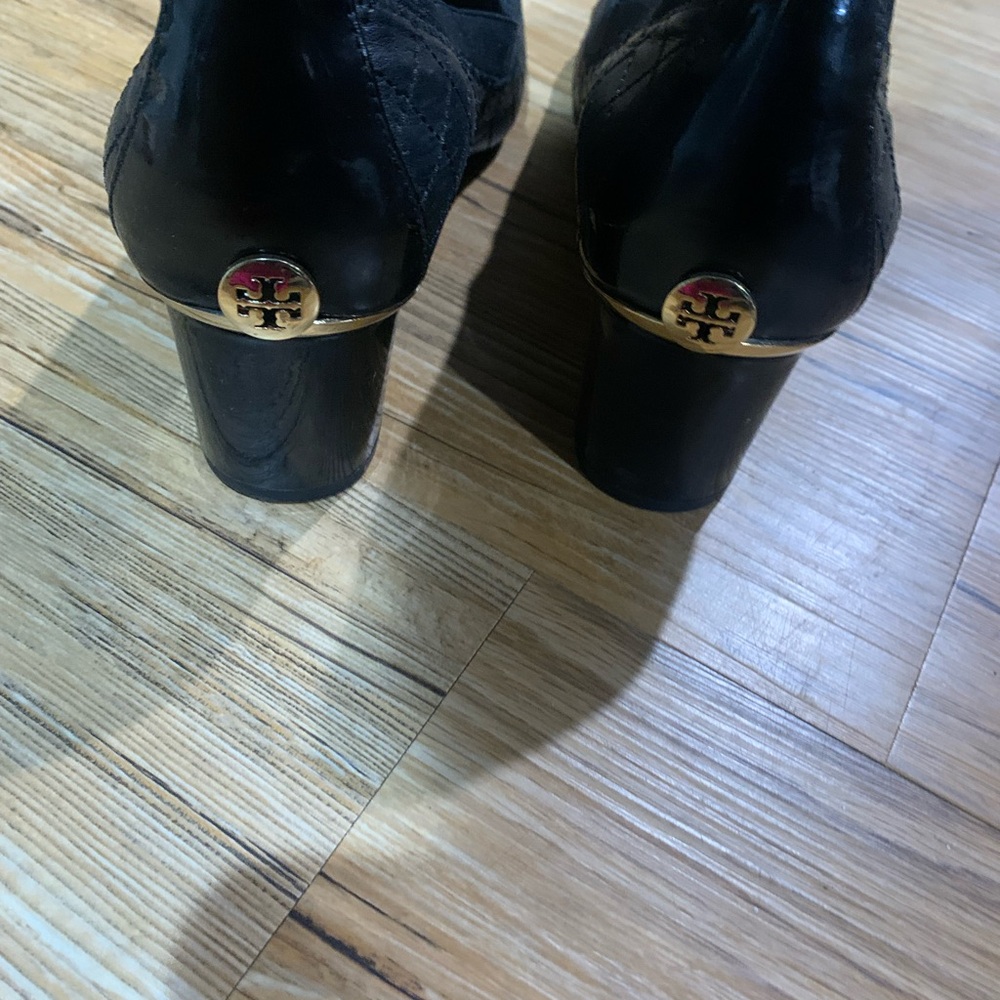 Tory Burch Black Women's Shoes - Picture 2 of 3